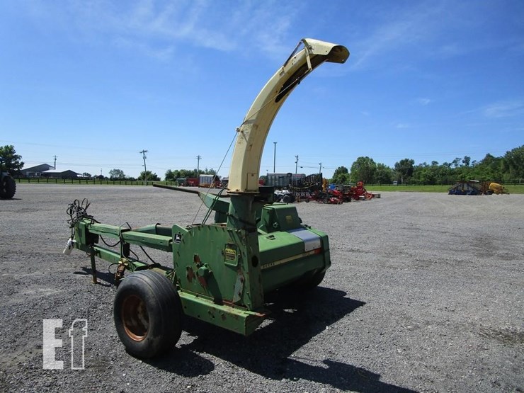 john-deere-3940-image-9
