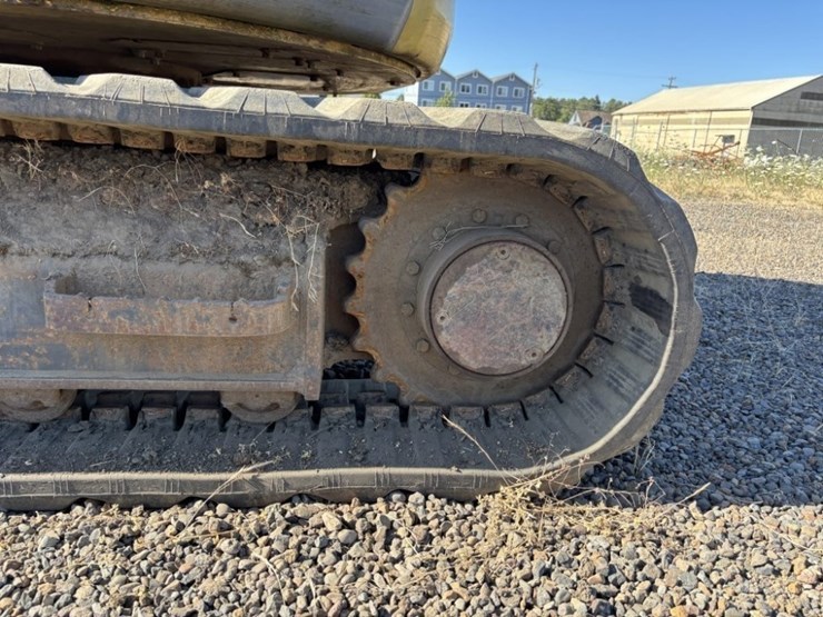 kobelco-sk70sr-1e-image-15