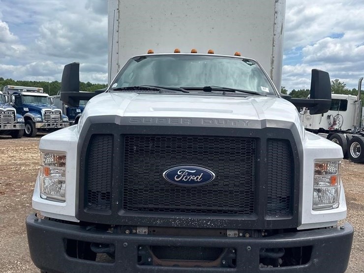 2018-ford-f650-sd-image-2