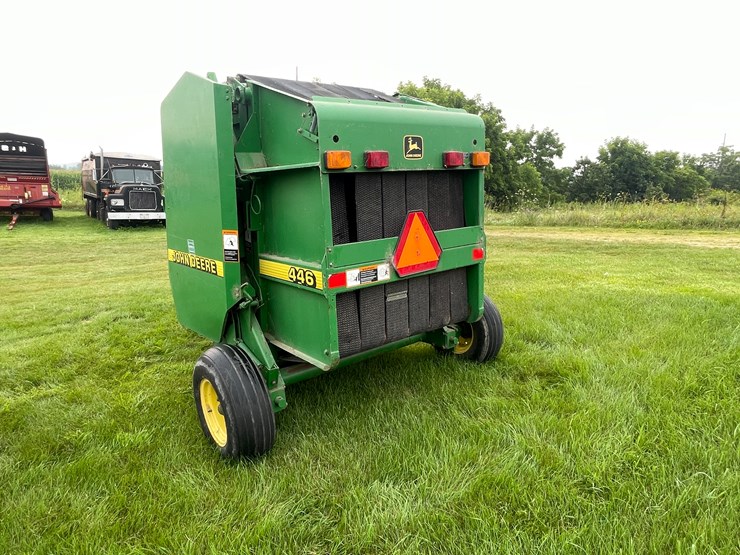 john-deere-446-image-7