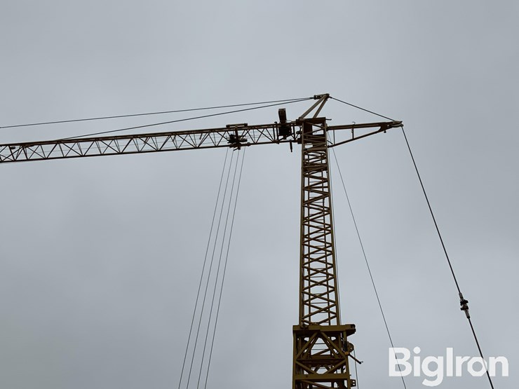 1981-liebherr-33k-image-11