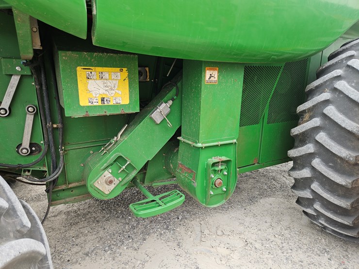 2010-john-deere-2010-image-25