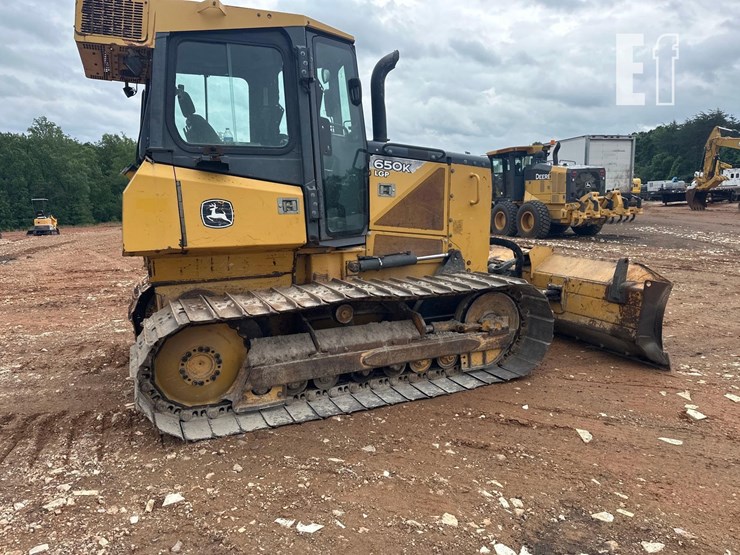 2013-deere-650k-lgp-image-5