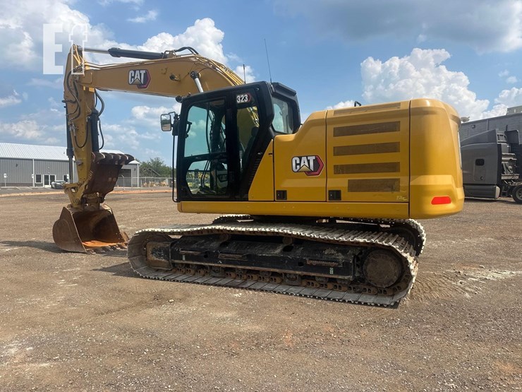 2021-caterpillar-323-image-7