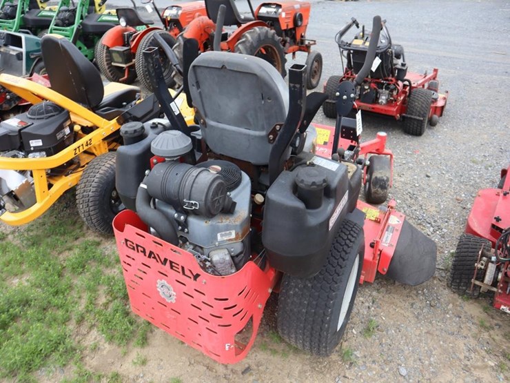 gravely-proturn-48-image-4