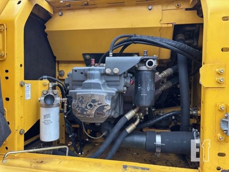2006-komatsu-pc200-lc-8-image-18