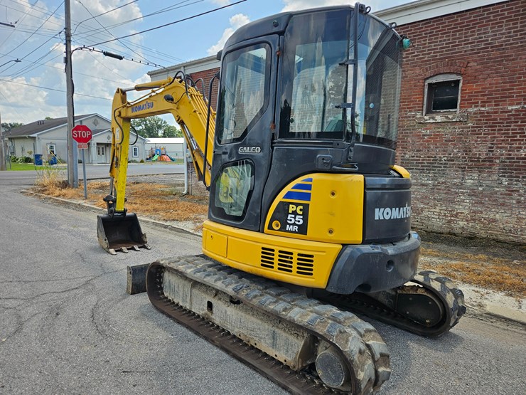 2018-komatsu-pc55mr-image-10