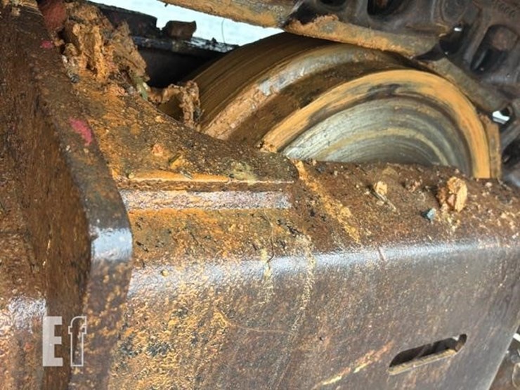 2014-deere-160g-lc-image-36