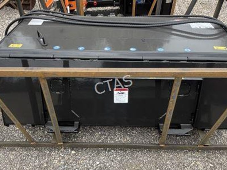 #79-•-quick-attach-skid-steer-broom-image-4