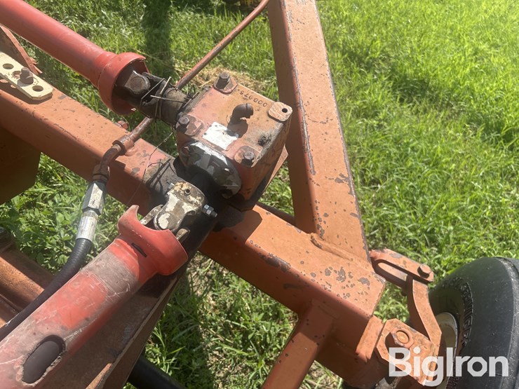 new-holland-540-image-11