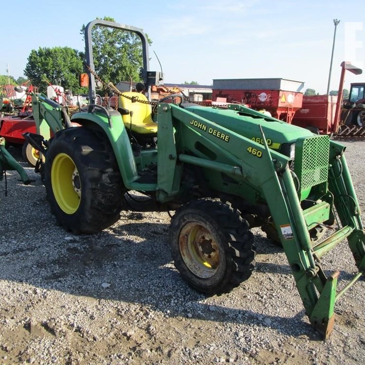 JOHN DEERE 4600