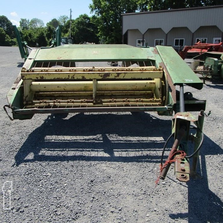 JOHN DEERE 1207