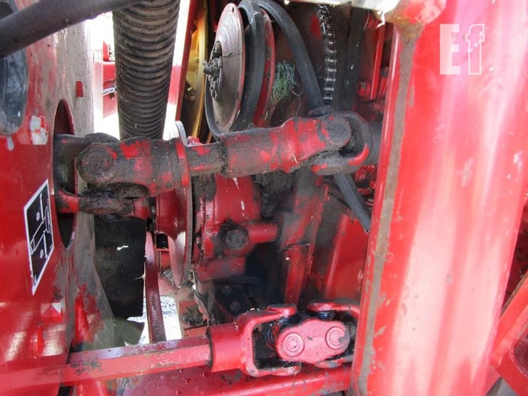 new-holland-492-image-11