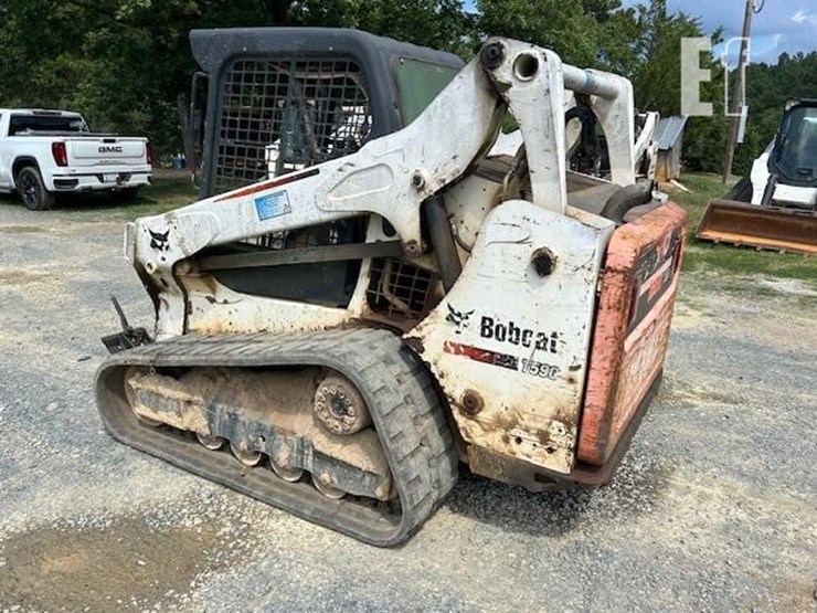 2016-bobcat-t590-image-2