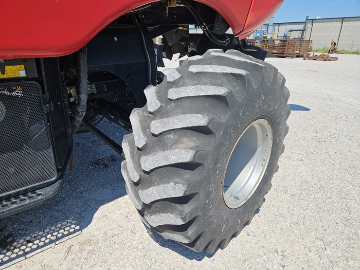 2007-case-ih-8010-image-14