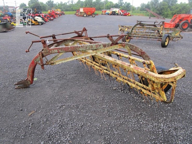 new-holland-56-image-1