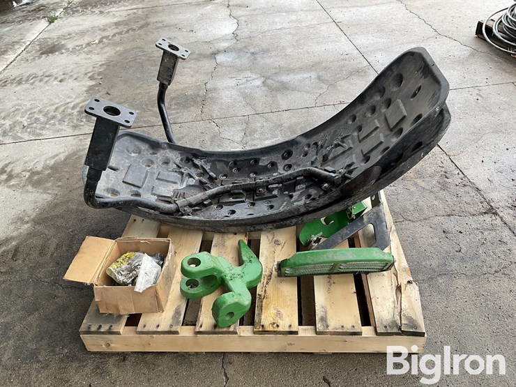 john-deere-front-fenders-image-8