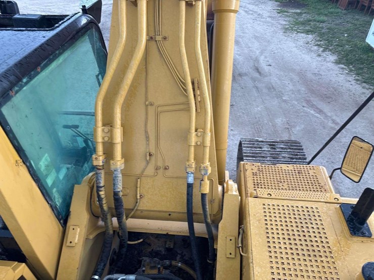2004-caterpillar-345b-image-29