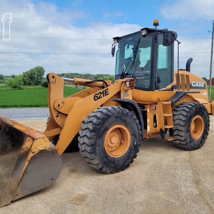 CASE 621E