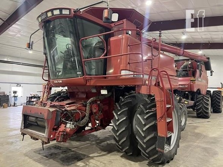 2005-case-ih-2388-image-3