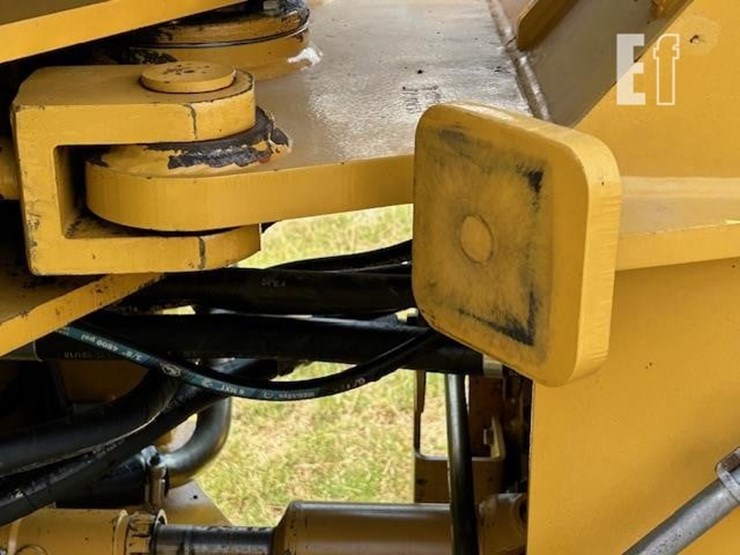 2008-caterpillar-924g-image-24