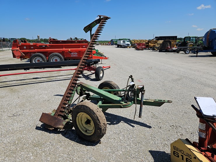 john-deere-450-image-7