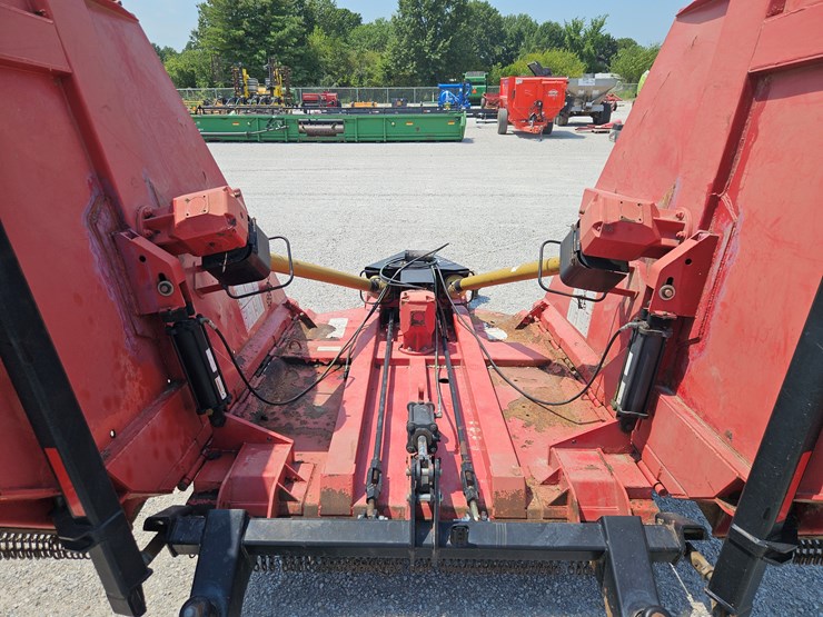 bush-hog-2720-image-7