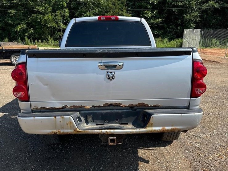 2007-dodge-ram-1500-image-2
