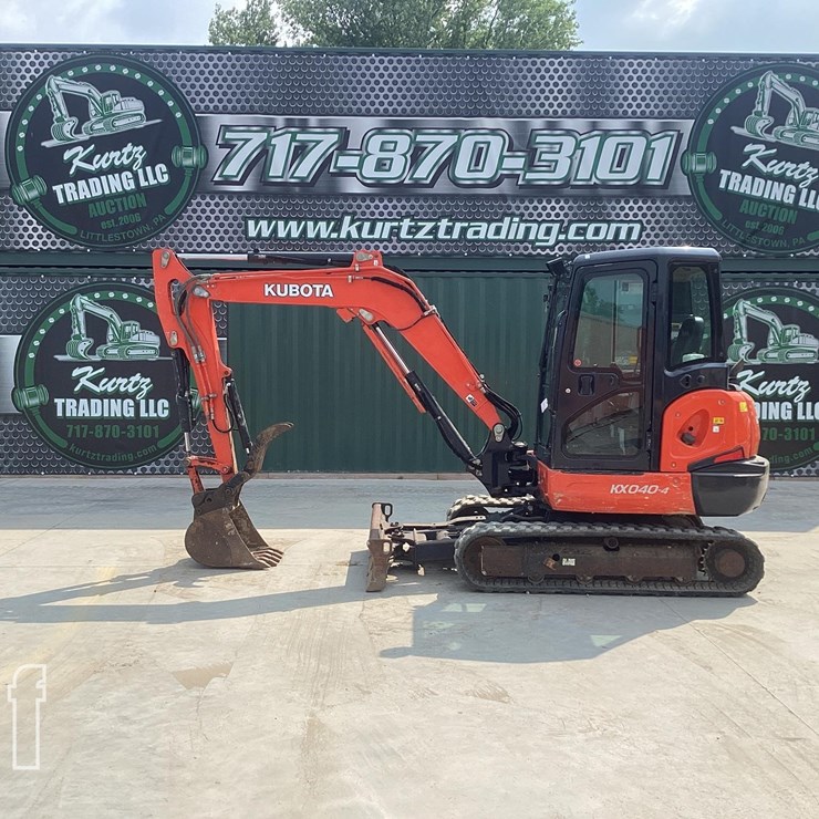 2018 KUBOTA KX040-4