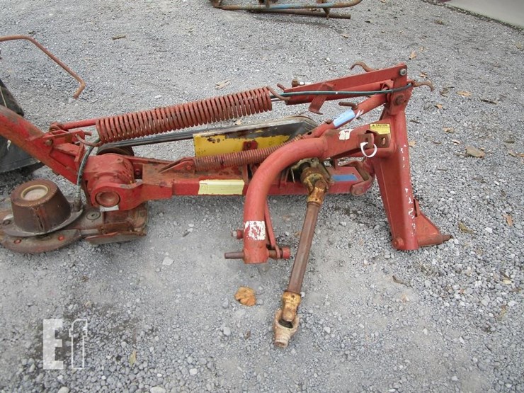 new-holland-465-image-2