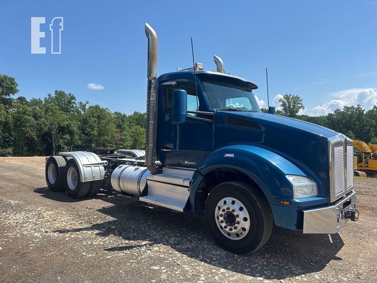 2018-kenworth-t880-image-3