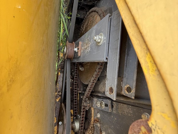 john-deere-605-image-3
