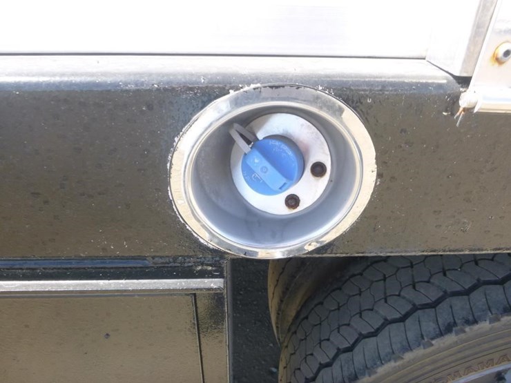 2012-ford-f450-image-9