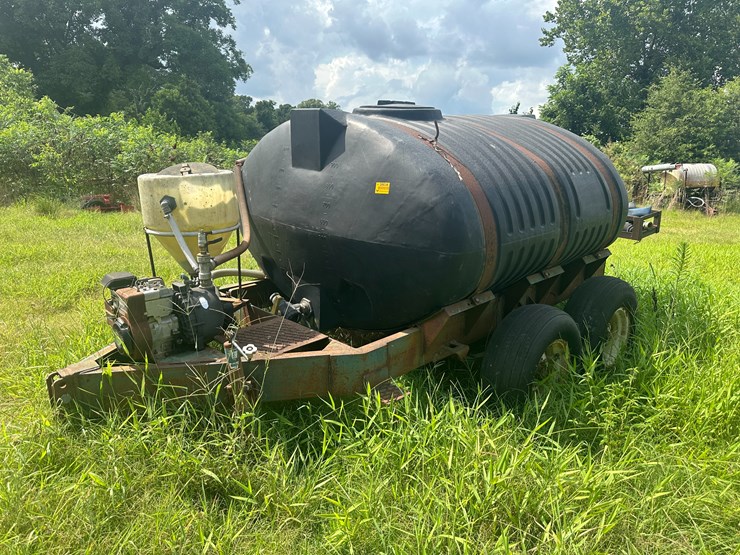 #26634-•-900-gallon-nurse-trailer-image-1