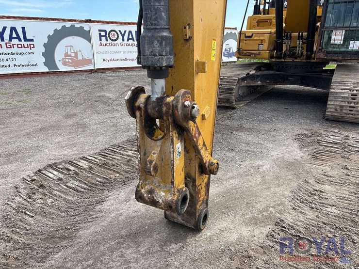 2017-caterpillar-326fl-image-31