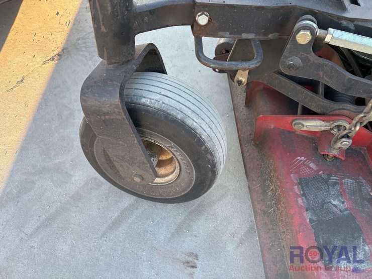2018-toro-groundsmaster-7200-image-10