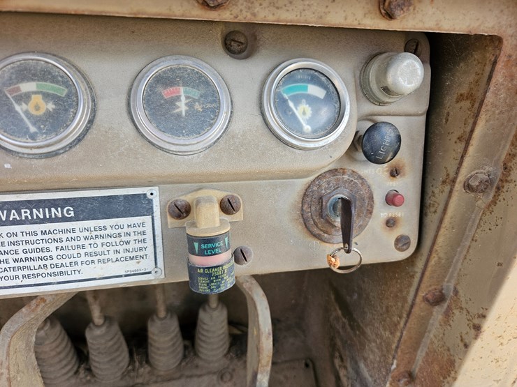 caterpillar-931b-image-47