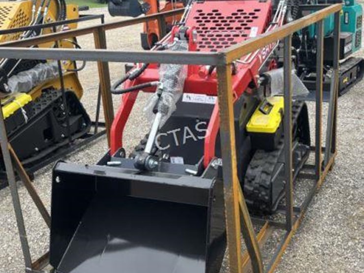 #91-•-skid-steer-loader-image-1