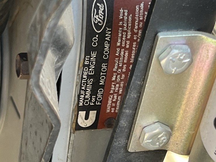 1995-ford-f800-image-12