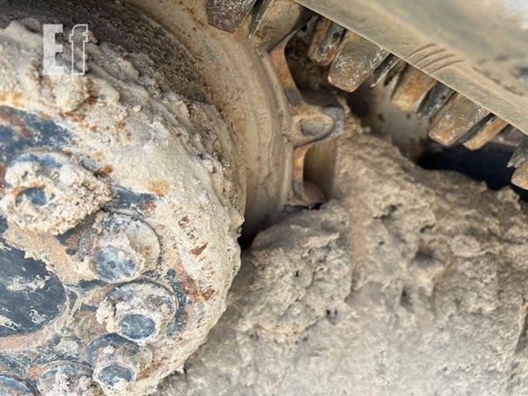 2016-bobcat-t590-image-9