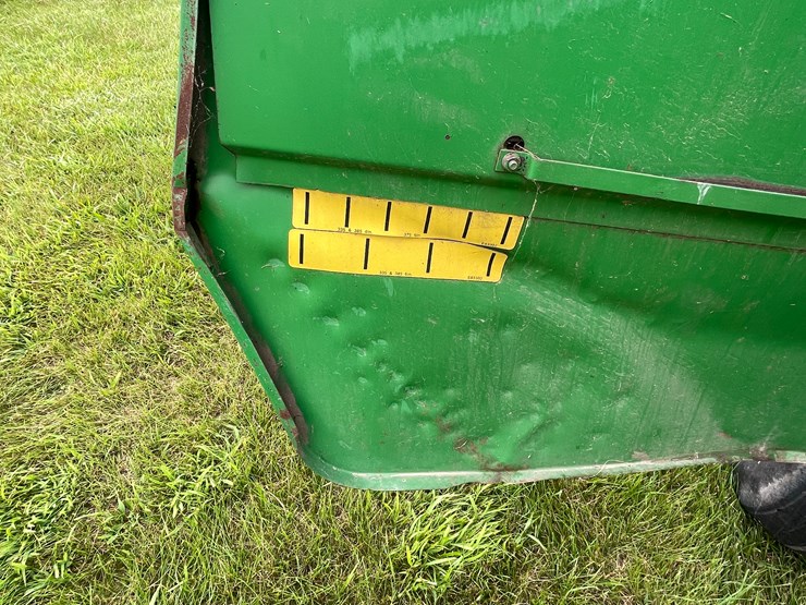 john-deere-446-image-39