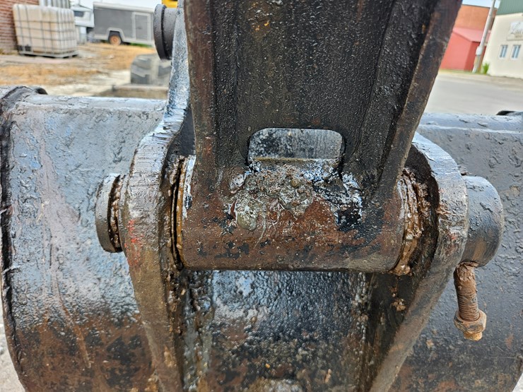 2018-komatsu-pc55mr-image-85