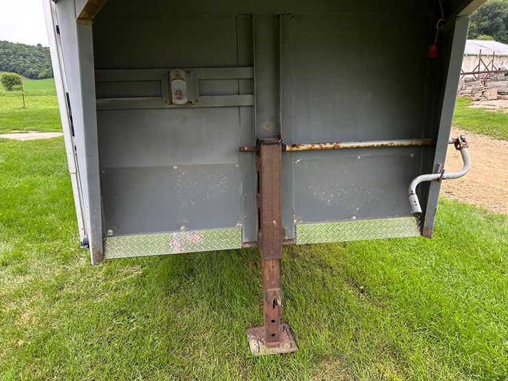 #1030-•-1999-bison-aluma-sport-horse-trailer-(arcadia,-wi)-(wi-title-in-delay)-image-14