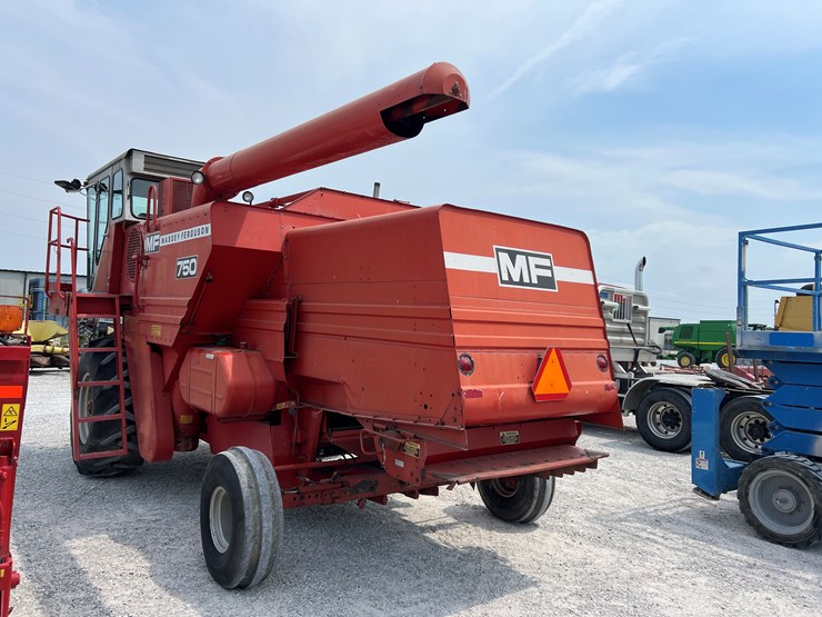 massey-ferguson-750-image-8