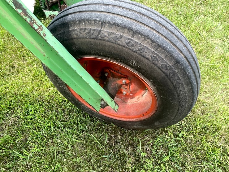 #1061-•-owatonna-260-swather-with-conditioner-image-56