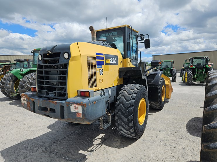 2018-komatsu-wa320-image-12