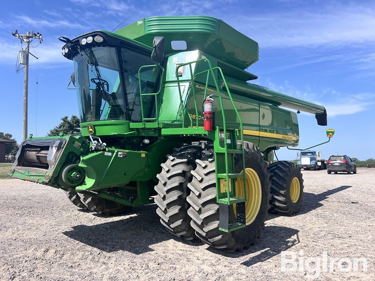 2009-john-deere-9870-sts-image-1