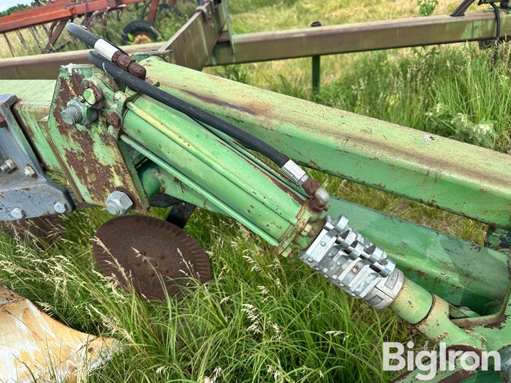 john-deere-2700-image-11