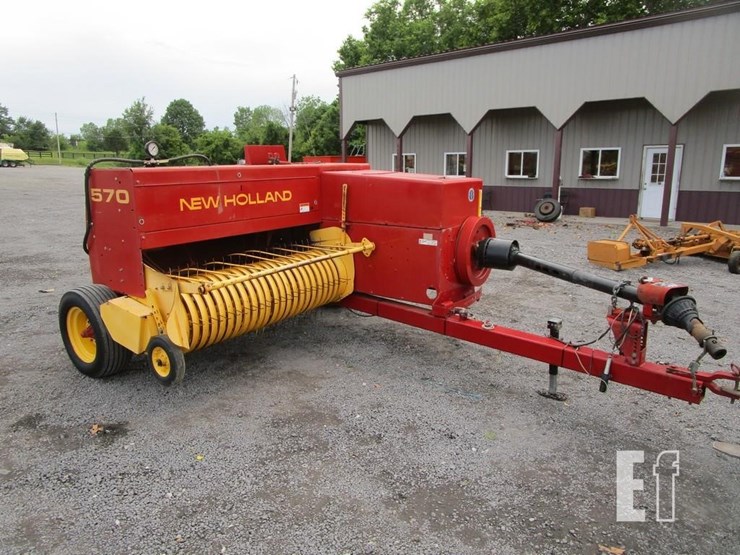 new-holland-570-image-11