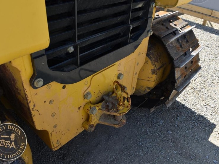 2014-komatsu-d51exi-22-image-54